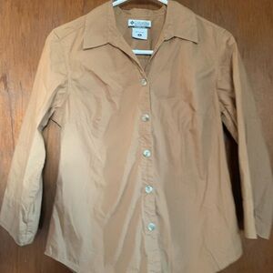 Columbia Women's shirt. Size medium.